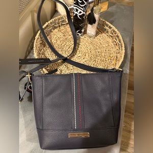 Tommy Hilfiger woman’s Crossbody purse🔥❤️🥰